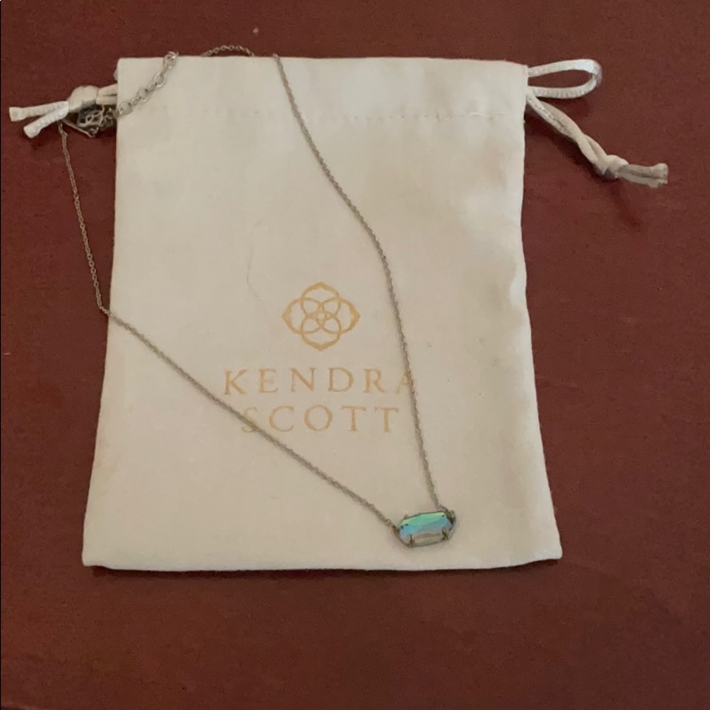 Kendra Scott necklace silver